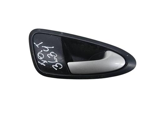 Maneta interior trasera izquierda Maneta interior trasera izquierda SEAT IBIZA IV (6J5, 6P1) [2008-2017] 39901776 39901776