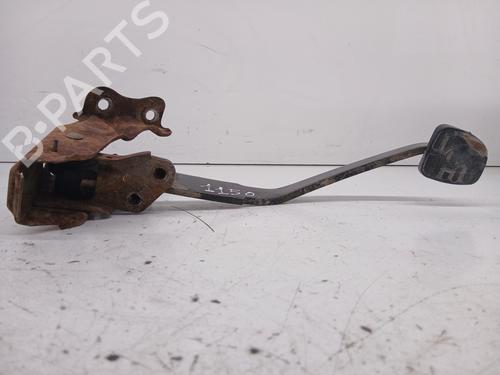 Used Break pedal NISSAN TERRANO II (R20) 2.7 TDi 4WD (125 hp) 26582605