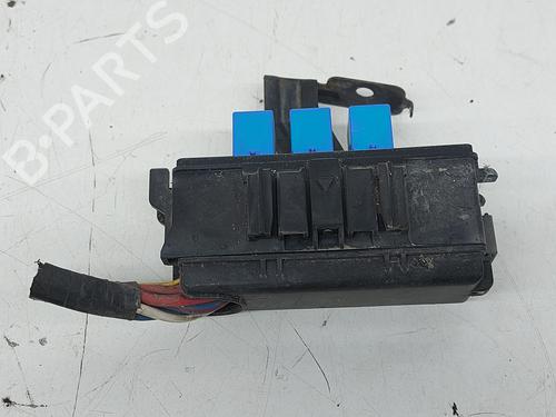 Fuse box SUZUKI GRAND VITARA II (JT, TE, TD) 1.9 DDiS All-wheel Drive (JT419, TD44, JB419WD, JB419XD,... | BP33161465E1 - Image 3