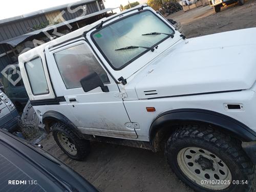 Vindusheismekanisme venstre foran SUZUKI SAMURAI Closed Off-Road Vehicle (SJ_) 1.3 (SJ 413) | BP30891106C22