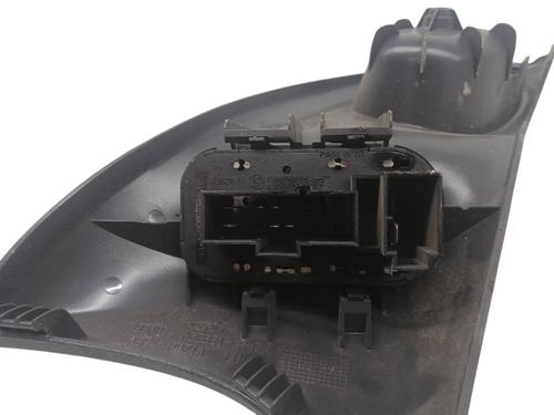 Left front window switch FORD FOCUS I (DAW, DBW) 1.6 16V | BP39903319I27 - Image 2