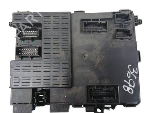 Used Fuse box Fuse box 38734797 38734797
