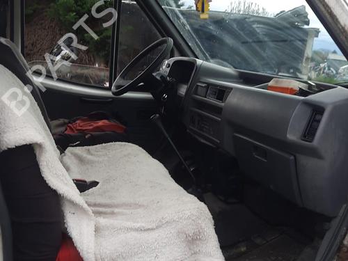 Left front indicator FORD TRANSIT Van (T_ _) 2.5 D (TAL, TAS, TGL, TWS) | BP28142987C32 