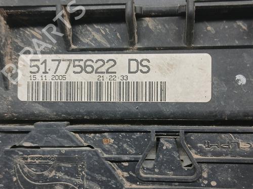 Fuse box FIAT GRANDE PUNTO (199_) 1.3 D Multijet (199.AXD11, 199.AXD1A, 199.AXD1B,... | BP27996253E1 