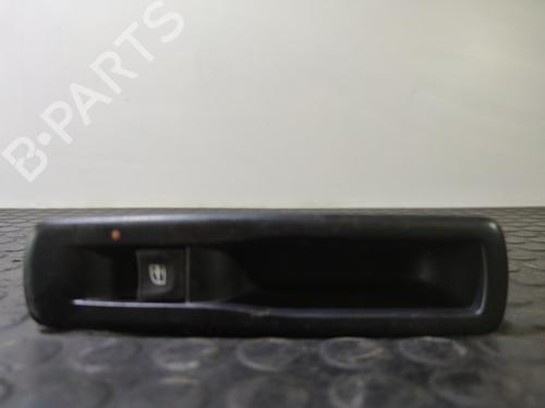 Used Left rear window switch RENAULT MEGANE III Grandtour (KZ0/1) [2008-2016]  20819008
