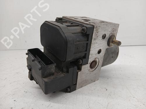 Used ABS pump RENAULT MEGANE I Classic (LA0/1_) [1996-2008]  28797318