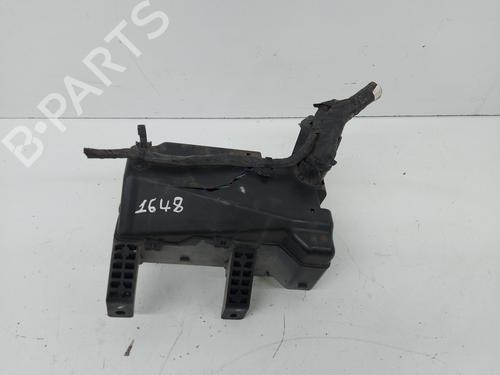 Used Fuse box MITSUBISHI PAJERO III (V7_W, V6_W) 3.2 Di-D (V68W, V78W) (165 hp) 32507761