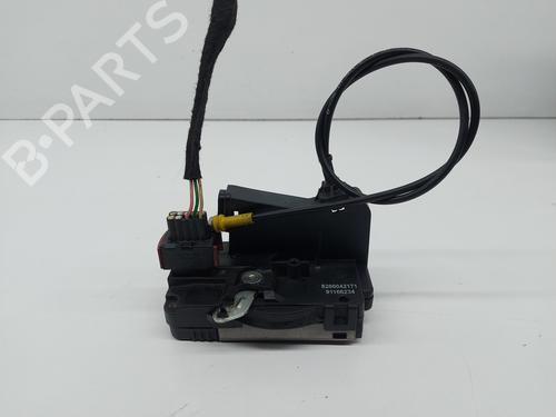 Used Front right lock NISSAN PRIMASTAR Van (X83) 2.0 dCi 115 (114 hp) 21285817
