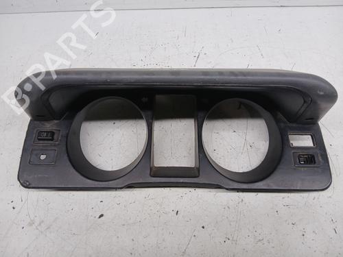 Andre MITSUBISHI PAJERO II (V3_W, V2_W, V4_W, V5_W) 3.0 V6 24V (V43W, V23W) (177 hp) 31621533