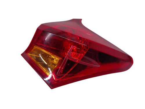 Used Right taillight TOYOTA AURIS (_E18_) [2012-2019]  31873176