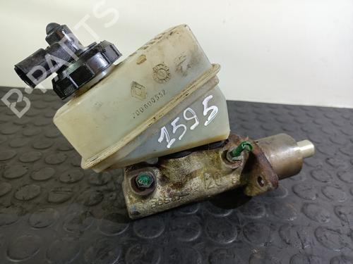 Used Brake master cylinder RENAULT CLIO I (B/C57_, 5/357_) 1.2 (B/C/S577) (54 hp) 32317743