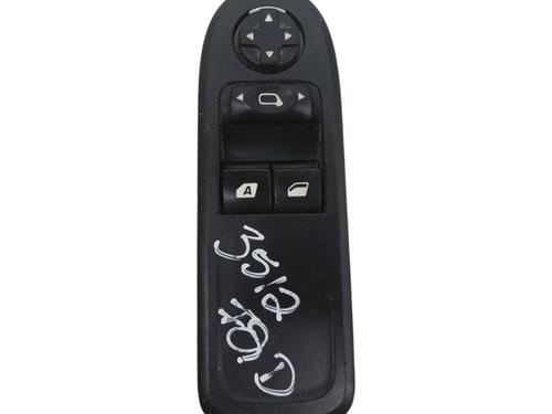 left-front-window-switch-citroen-c1-pm_-pn_-2005-2006-2007-2008-2009-2010-2011-2012-2013-2014-34555475 main image