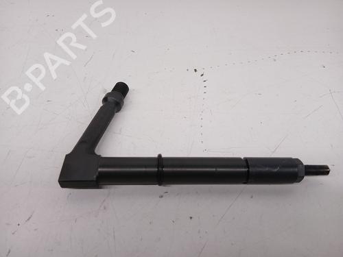 Used Injector FORD MAVERICK (UDS, UNS) 2.7 TD (100 hp) 29813885