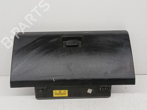 Used Glove box LAND ROVER DISCOVERY II (L318) 2.5 Td5 4x4 (139 hp) 27375760