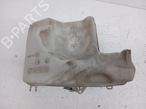 windscreen-washer-tank-bmw-5-e60-2001-2002-2003-2004-2005-2006-2007-2008-2009-2010-33043027 main image
