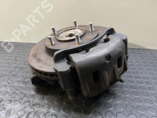 Right front steering knuckle KIA SORENTO I (JC) 2.5 CRDi 4WD | BP28183648M26 