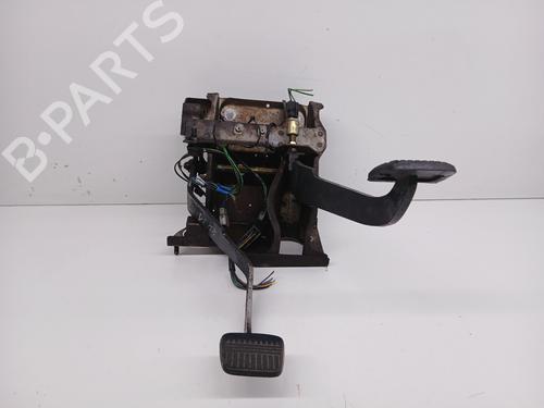 Pedal NISSAN PATROL III/1 Station Wagon (W160) [1979-1989]  33161423
