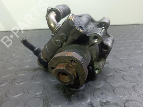 Pompe de direction assistée SEAT IBIZA II (6K1) 1.9 TDI (110 hp) 32098483