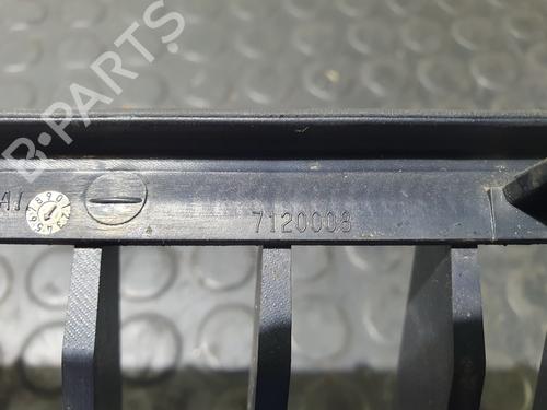 Grille BMW 3 (E90) 320 d | BP20820311C40 