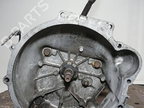 Used Gearbox MITSUBISHI PAJERO II (V3_W, V2_W, V4_W, V5_W) 2.5 TD 4WD (V24W) (99 hp) 27335457