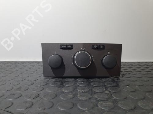Used Climate control OPEL ASTRA H (A04) 1.6 (L48) (105 hp) 20825199