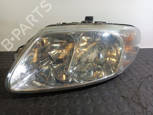 Used Left headlight CHRYSLER VOYAGER IV (RG, RS) 2.5 CRD (141 hp) 20826311