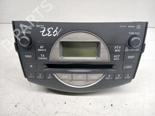 Used Radio TOYOTA RAV 4 III (_A3_) [2005-2014]  32420844