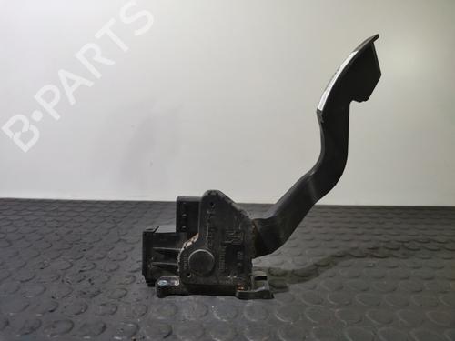 Pedal PEUGEOT BOXER Bus  1369473080 |