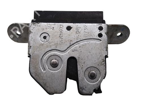 Bagklap lås Bagklap lås TOYOTA COROLLA Liftback (_E11_) 2.0 D-4D (CDE110_, CDE110R) (90 hp) 34193227 34193227