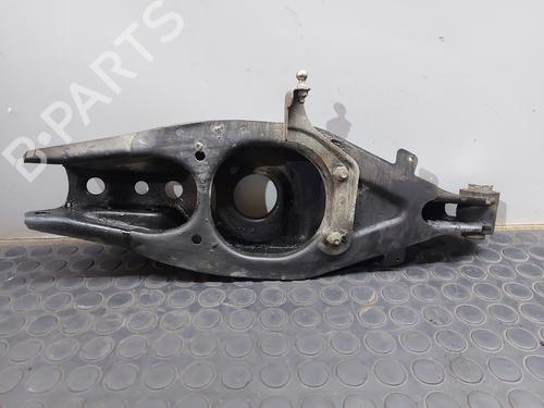 Right rear suspension arm MERCEDES-BENZ C-CLASS (W203) C 320 (203.064) | BP28183547M15