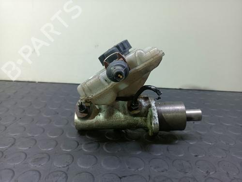 Used Brake master cylinder PEUGEOT 106 I (1A, 1C) [1991-1996]  28313872