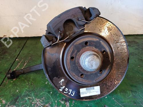 Fusée avant droite MERCEDES-BENZ E-CLASS (W210) E 300 Turbo-D (210.025) (177 hp) 32088601