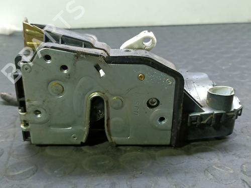Used Front left lock BMW 3 (E46) 320 d (150 hp) 20827167