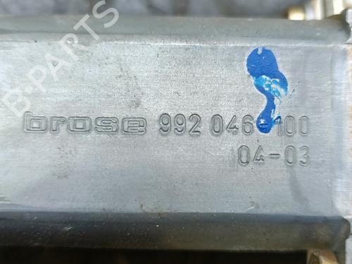 Front right window mechanism TOYOTA AVENSIS Saloon (_T25_) 2.0 D-4D (CDT250_, CDT250R) | BP20836217C23 