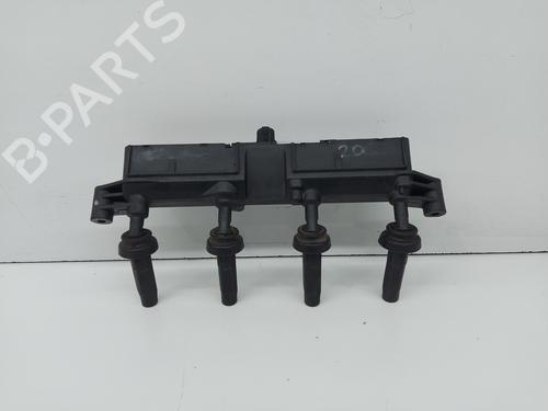 Used Ignition coil PEUGEOT 206 Hatchback (2A/C) 1.6 i (89 hp) 30535467