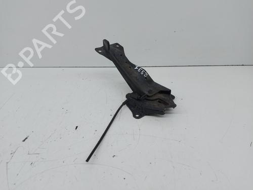 Used Hood lock KIA SORENTO I (JC) [2002-2011]  26594786