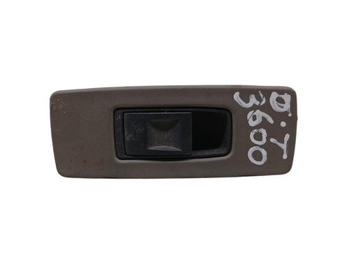 Pulsantiera anteriore sinistra Pulsantiera anteriore sinistra JEEP COMMANDER (XK, XH) [2005-2010] 39901739 39901739