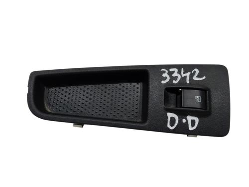 Interrupteur de vitre avant droite FIAT GRANDE PUNTO (199_) [2005-2026]  32034479