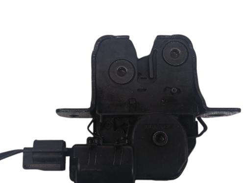 Used Tailgate lock Tailgate lock RENAULT MEGANE III Hatchback (BZ0/1_, B3_) 1.5 dCi (BZ09, BZ0D, BZ1W, BZ29, BZ14) (110 hp) 33694864 33694864