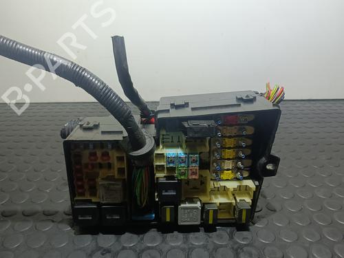 Used Fuse box FORD FOCUS II (DA_, HCP, DP) [2004-2013]  20828850