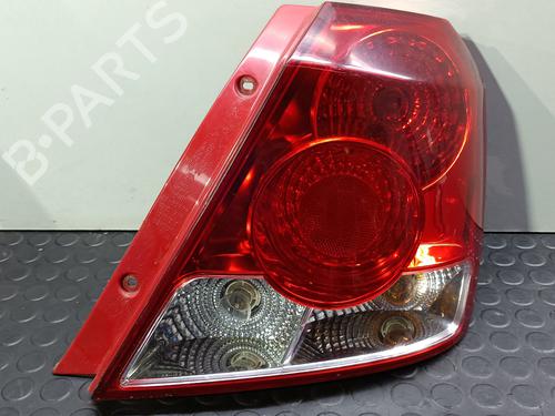Right taillight CHEVROLET AVEO / KALOS Hatchback (T200) 1.4 16V | BP23423738C35 