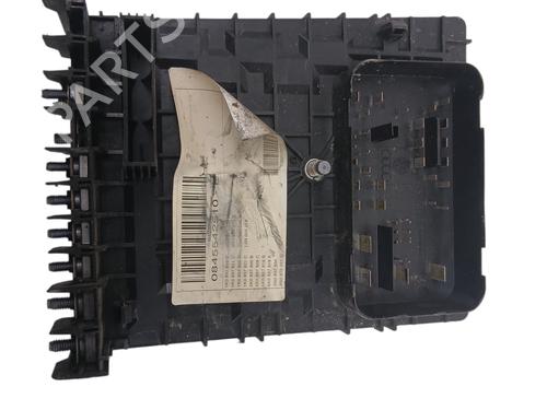 Fuse box VW TIGUAN (5N_) | BP31931076E1