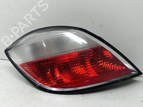 Used Left taillight OPEL ASTRA H (A04) [2004-2014]  27898644