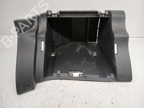 Used Glove box Glove box 32445089 32445089