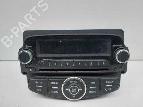 Used Radio CHEVROLET AVEO Hatchback (T300) 1.3 D (95 hp) 26645413