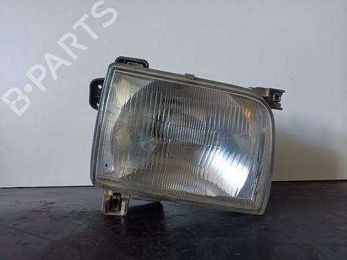 Used Right front fog light NISSAN NAVARA NP300 (D40) 2.5 dCi (163 hp) 20837722