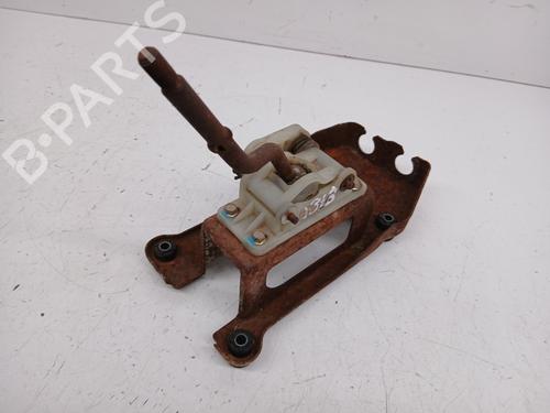 Used Gear lever HYUNDAI SANTA FÉ I (SM) 2.4 16V (146 hp) 28171248