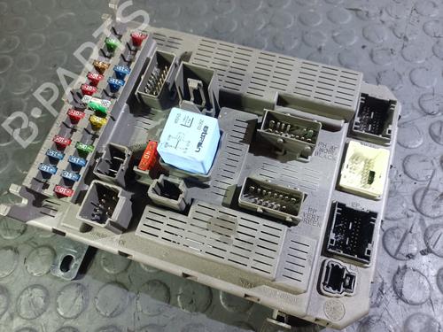 Fuse box CITROËN C5 I (DC_) 2.0 HDi | BP20833470E1 
