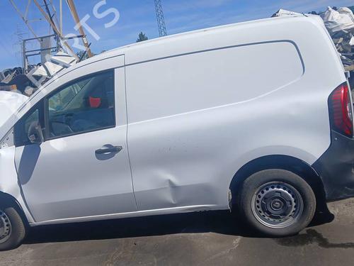 Used Parts RENAULT KANGOO III MPV 4989437