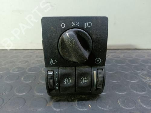 Used Headlight switch OPEL ASTRA G Saloon (T98) 2.0 DTI 16V (F69) (101 hp) 29610845